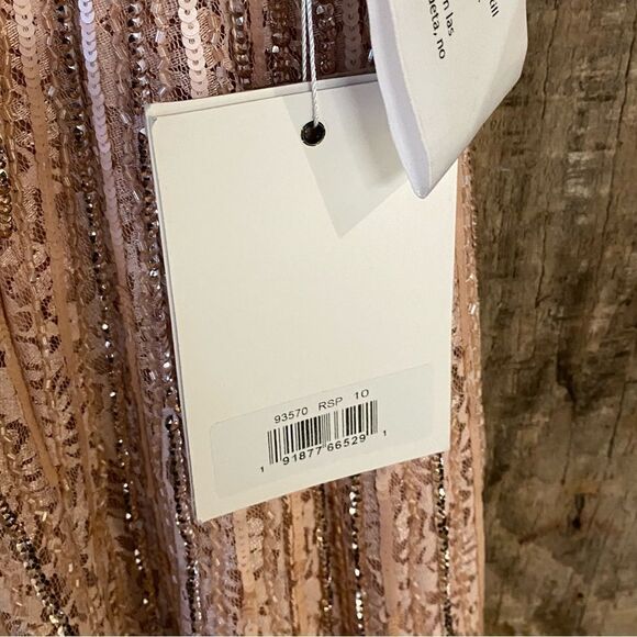 NWT Mac Duggal Sequined Sleeveless Plunge Neck Flowy Gown dress rose pink 10 - Picture 11 of 13